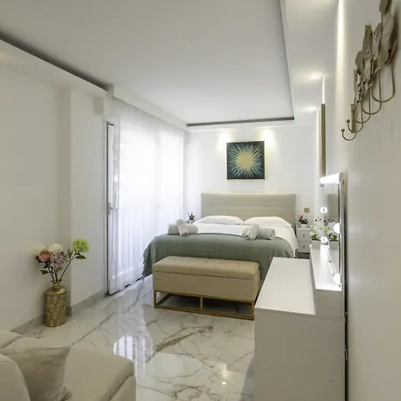 Apartment C13 Staywizus-2bdr 15 Min Palais Festivals-ac-parking-balcony Cannes