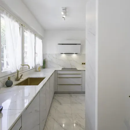 C13 Staywizus-2bdr 15 Min Palais Festivals-ac-parking-balcony Apartment Cannes