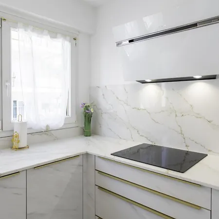 C13 Staywizus-2bdr 15 Min Palais Festivals-ac-parking-balcony Apartment *